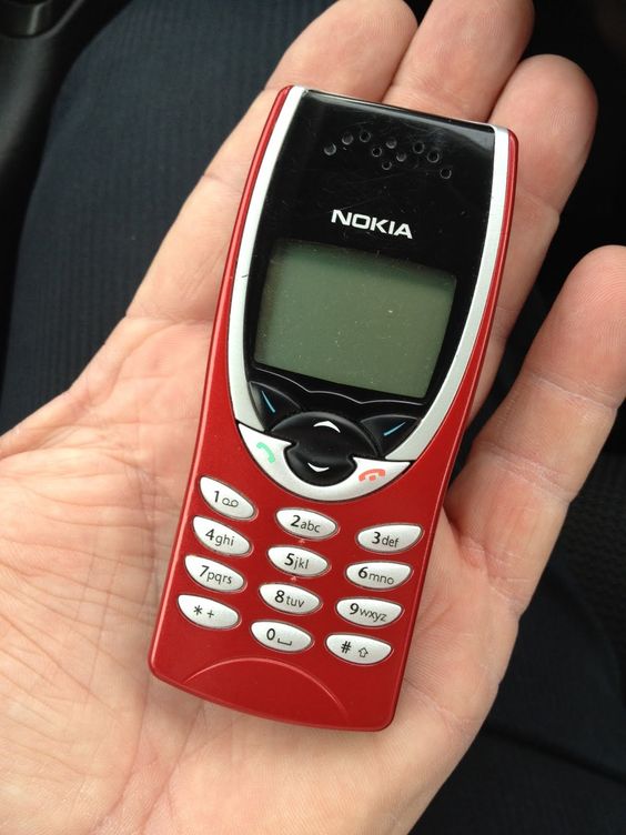 گوشی nokia 8210