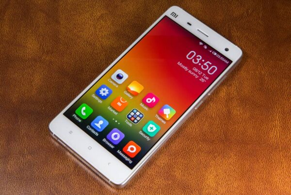 لیست گوشی های فست شارژ با پورت MicroUSB سامسونگ و شیائومی 395 xiaomi mi 4