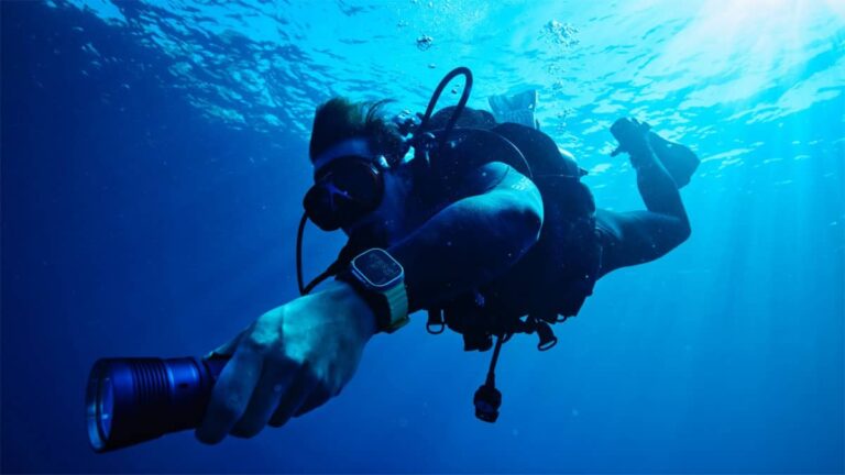 با اپلیکیشن Oceanic+ و Apple Watch Ultra به اعماق اقیانوس بروید 361 apple watch