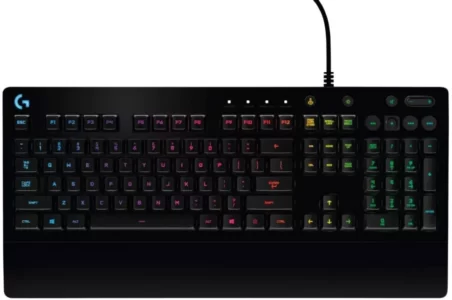 5 Logitech G213 Prodigy