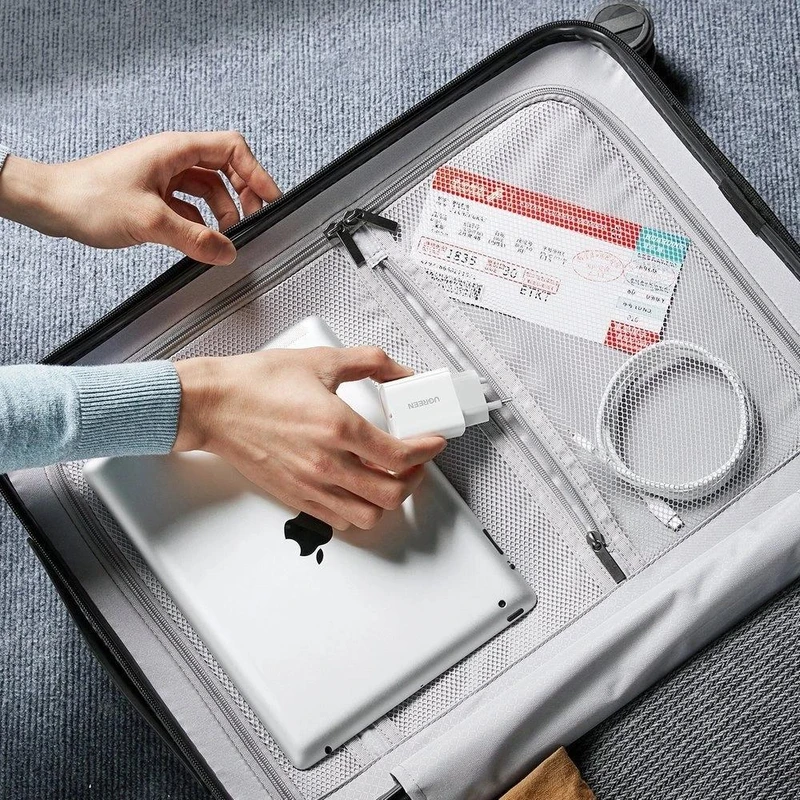 شارژر دیواری یوگرین 20 وات مدل CD137 10191 6 شارژر دیواری یوگرین 20 وات مدل CD137 10191