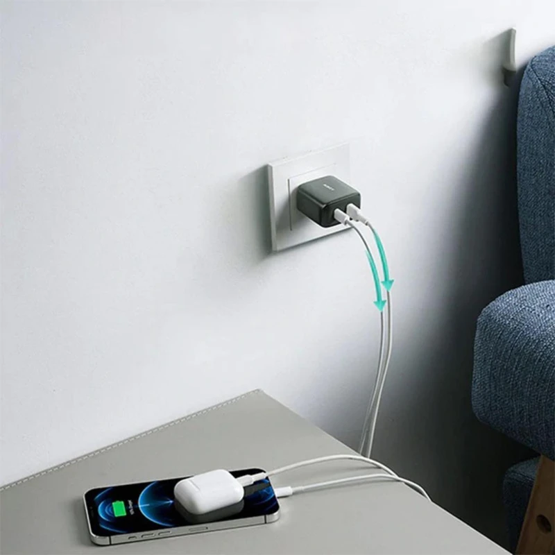 شارژر دیواری 20 وات آکی مدل PA-R1S 6 شارژر دیواری 20 وات آکی مدل PA-R1S