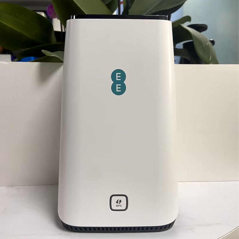 مودم 5G/TD-LTE ای ای مدل 5GEE ROUTER به همراه سیم کارت و 2000گیگ اینترنت یکساله 6 مودم 5G/TD-LTE ای ای مدل 5GEE ROUTER به همراه سیم کارت و 2000گیگ اینترنت یکساله