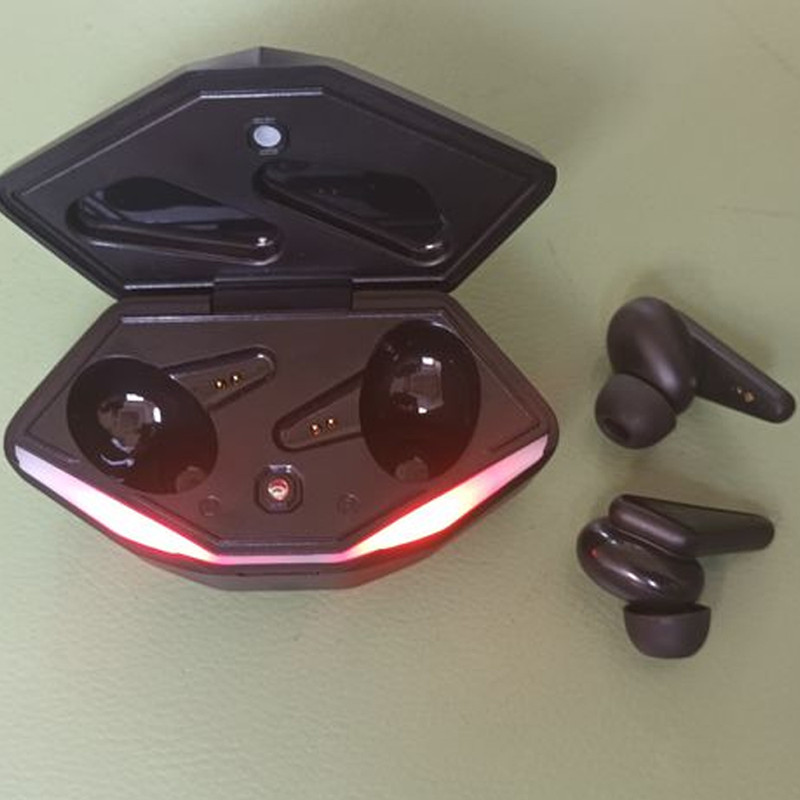 هدفون بلوتوثی مخصوص بازی مدل K77 29 هدفون بلوتوثی مخصوص بازی مدل K77