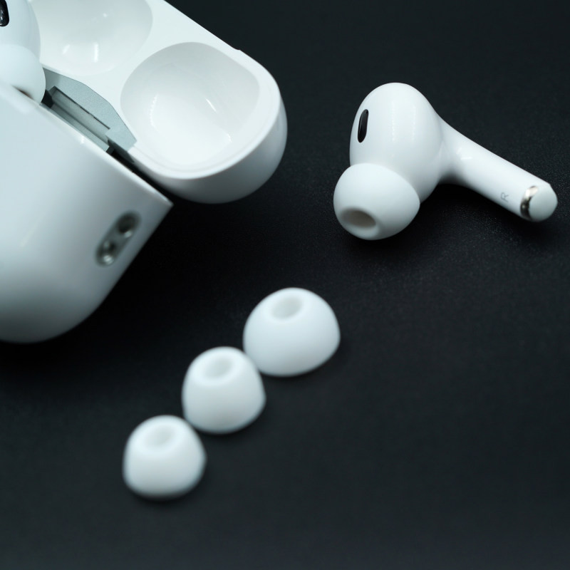 هدست بلوتوثی ریمکس مدل AirPods Pro 2 12 هدست بلوتوثی ریمکس مدل AirPods Pro 2