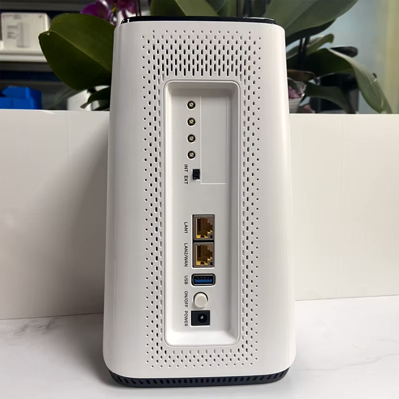 مودم 5G/TD-LTE ای ای مدل 5GEE ROUTER به همراه سیم کارت و 2000گیگ اینترنت یکساله 8 مودم 5G/TD-LTE ای ای مدل 5GEE ROUTER به همراه سیم کارت و 2000گیگ اینترنت یکساله