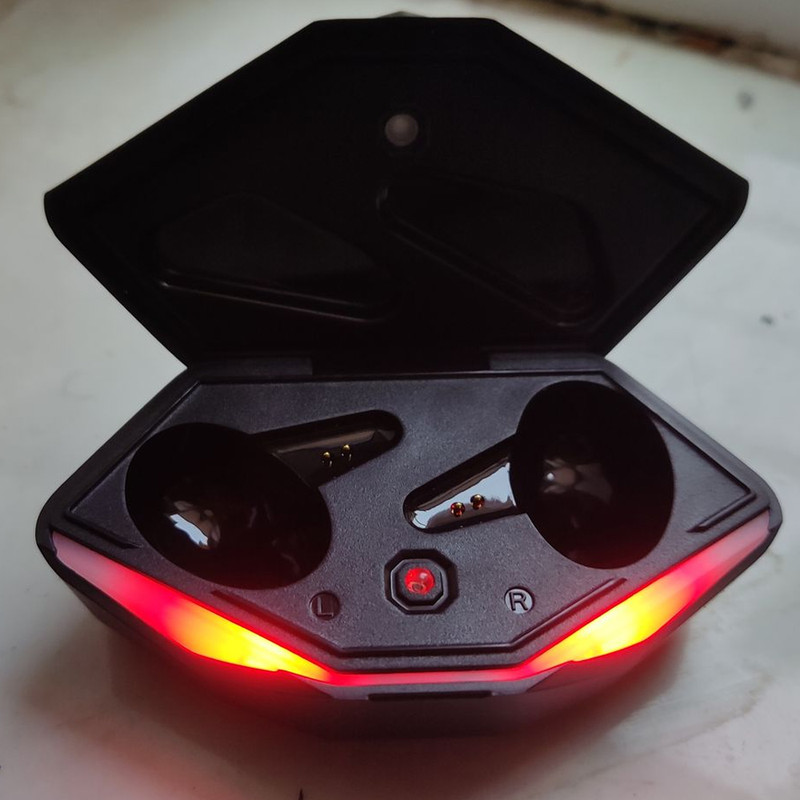 هدفون بلوتوثی مخصوص بازی مدل K77 27 هدفون بلوتوثی مخصوص بازی مدل K77